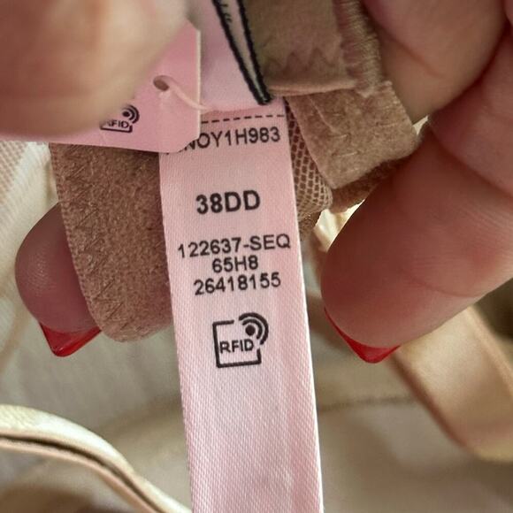 Victorias Secret Solid Beige Floral Lace Padded Underwire Pushup Bra Size 38DD - Picture 7 of 9